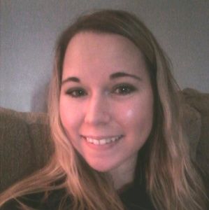 Meet your Posher, Joelle